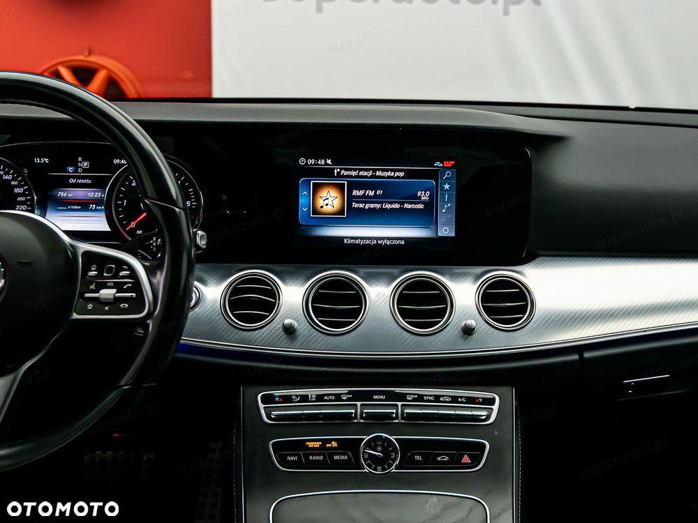 Mercedes-Benz Klasa E - 20