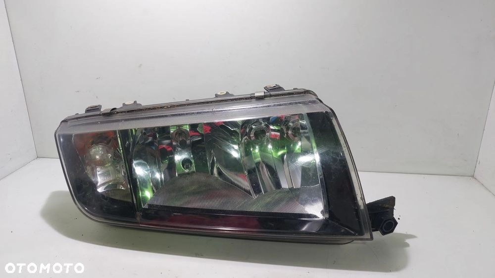 LAMPA PRAWA PRZOD PRZEDNIA CZARNA TYC  SKODA FABIA I SLASK WYSYLKA - 5