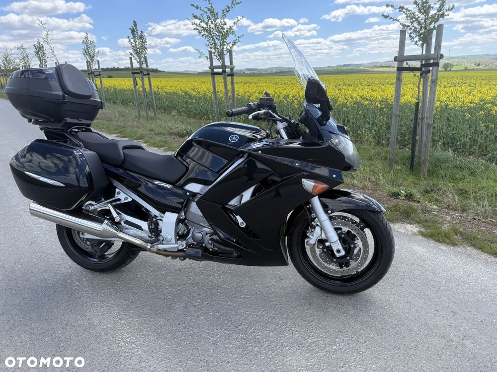 Yamaha FJR - 3
