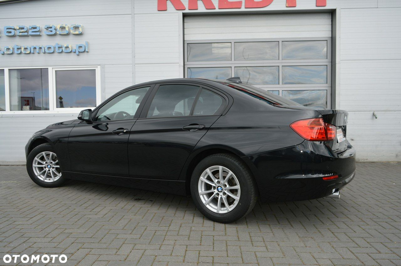 BMW Seria 3 316d EU6 - 9