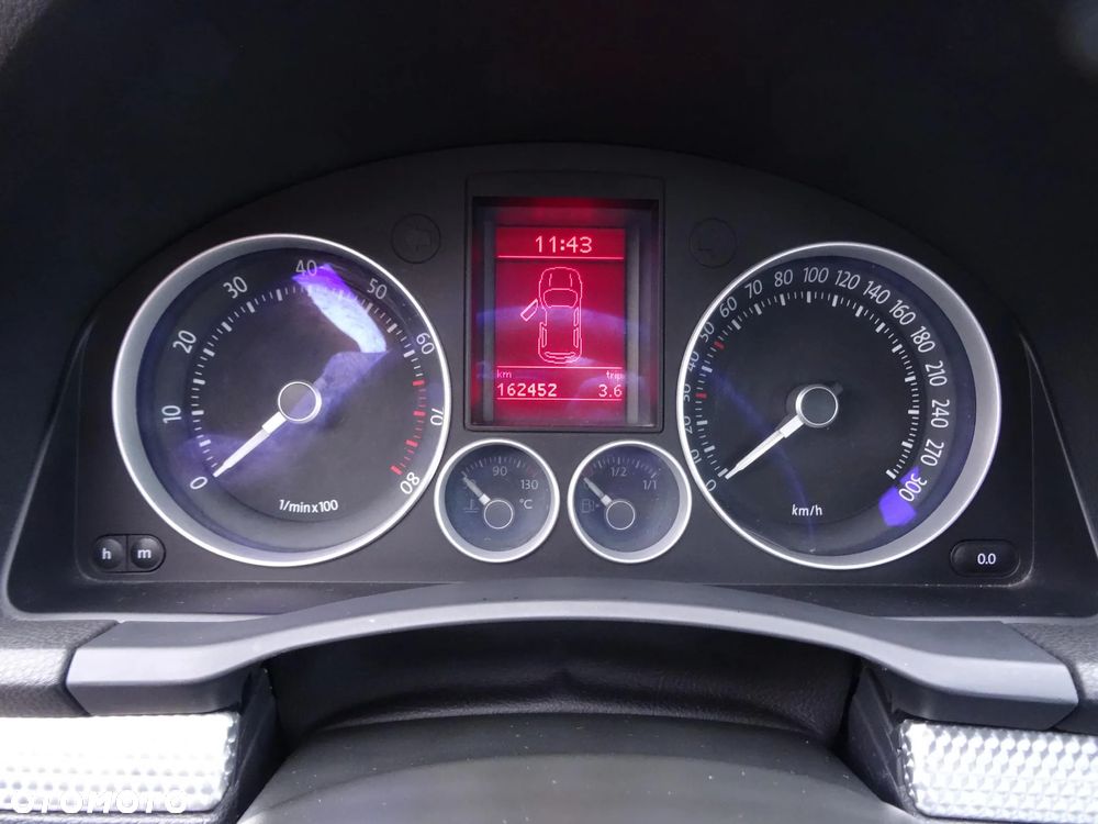 Volkswagen Golf R32 4Motion DSG - 18