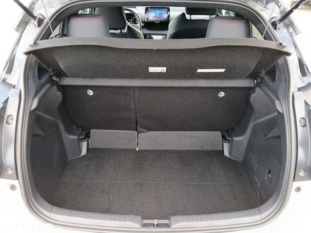 Toyota Yaris - 11