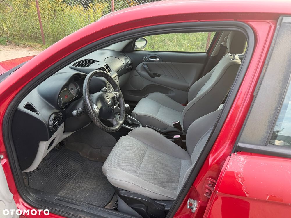Alfa Romeo 147 - 6