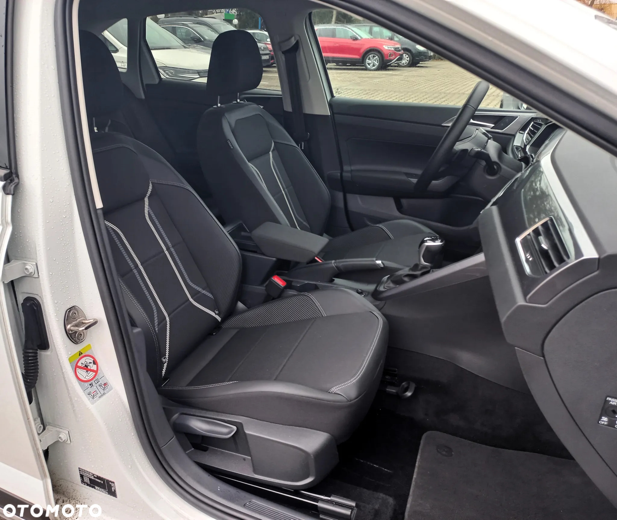 Volkswagen Taigo 1.5 TSI ACT Style DSG - 23