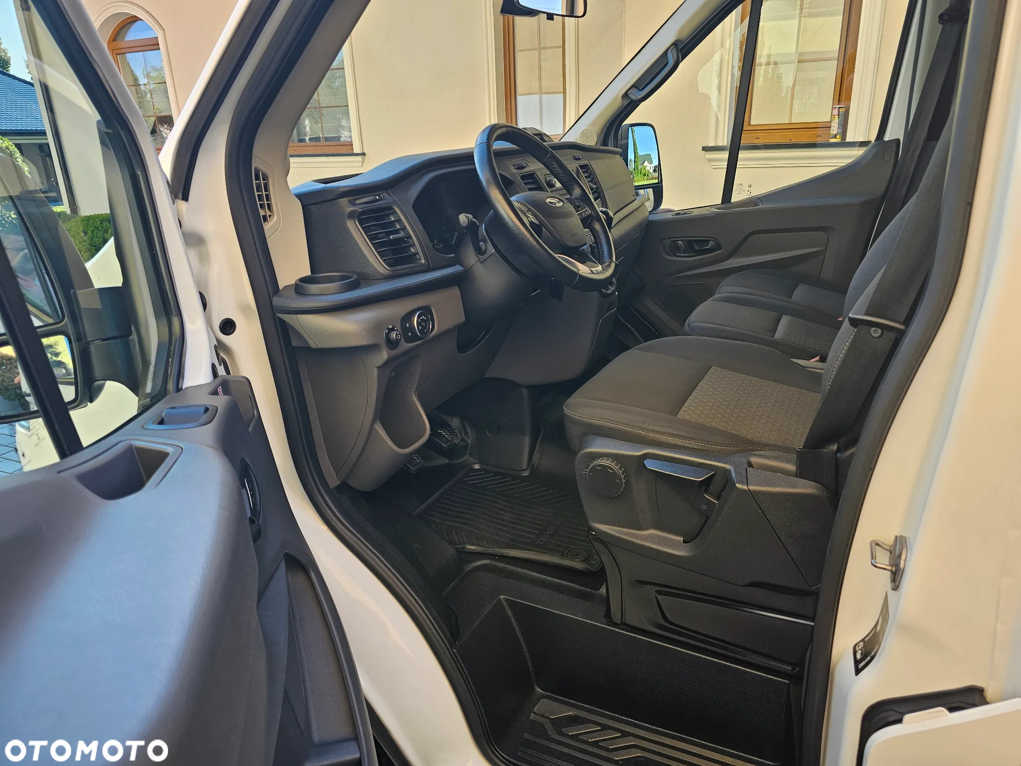 Ford Transit 350 L3H2 Ambiente (bryg.) - 21