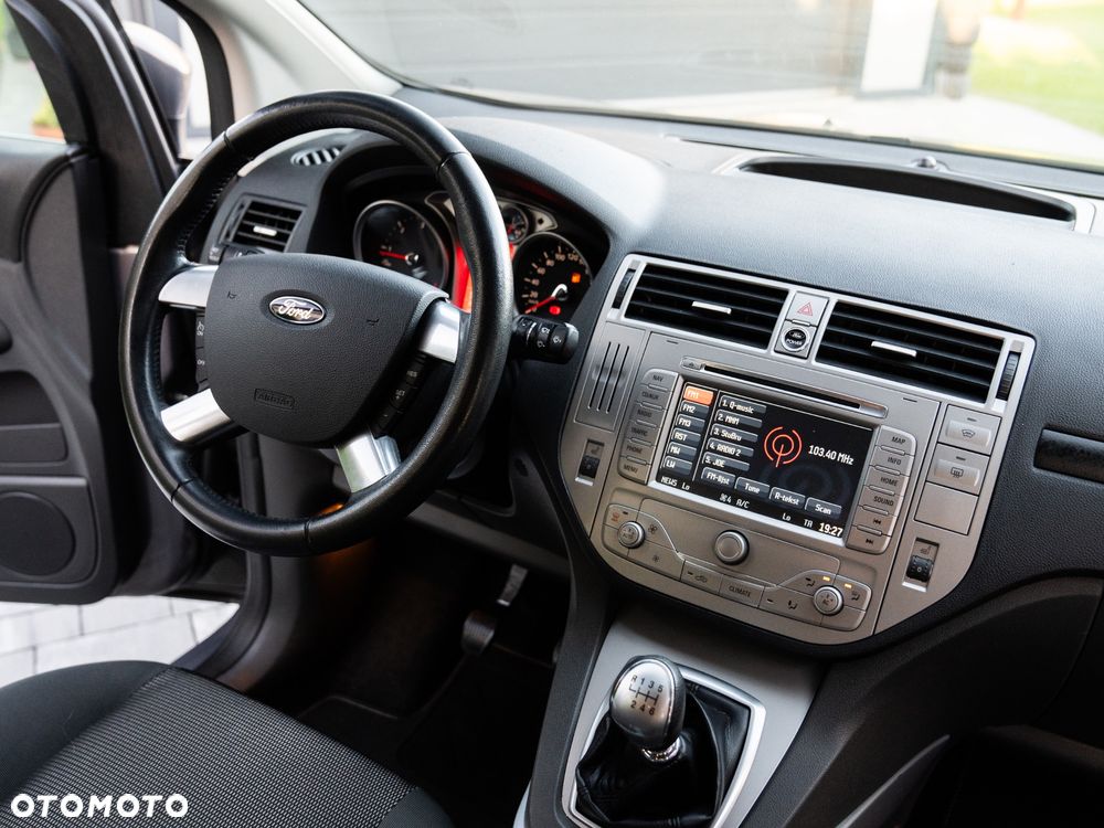 Ford Kuga 2.0 TDCi 2x4 Trend - 28
