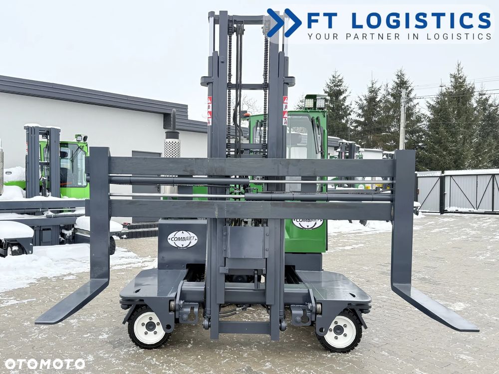 Combilift WÓZEK CZTEROKIERUNKOWY - WIELOKIERUNKOWY | COMBILIFT C3000 | DIESEL | DUPLEX 4100MM | SZEROKI POZYCJONER WIDEŁ | PEŁNA KABINA | STAN IDEALNY | Szeroka oferta wózków czterokierunkowych i bocznych, dopasowanych do różnorodnych potrzeb i zastosowań - 23