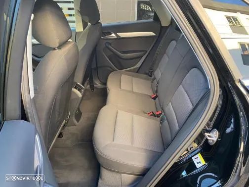 Audi Q3 2.0 TDI S tronic design - 9