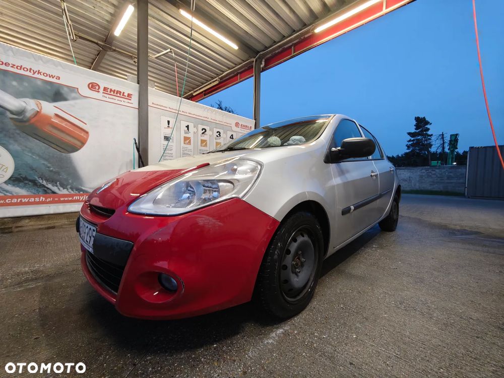 Renault Clio 1.2 16V 75 Dynamique - 27