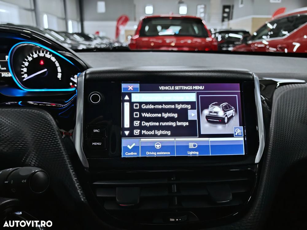 Peugeot 2008 PureTech 110 GPF Stop&Start EAT6 Allure - 18