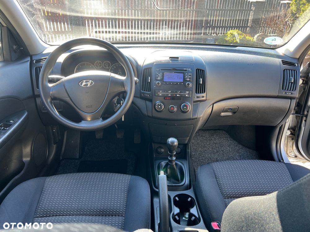 Hyundai i30 1.6 CRDi Classic - 4