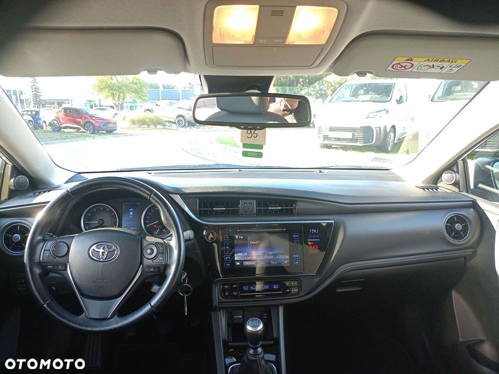 Toyota Corolla 1.6 Comfort - 2