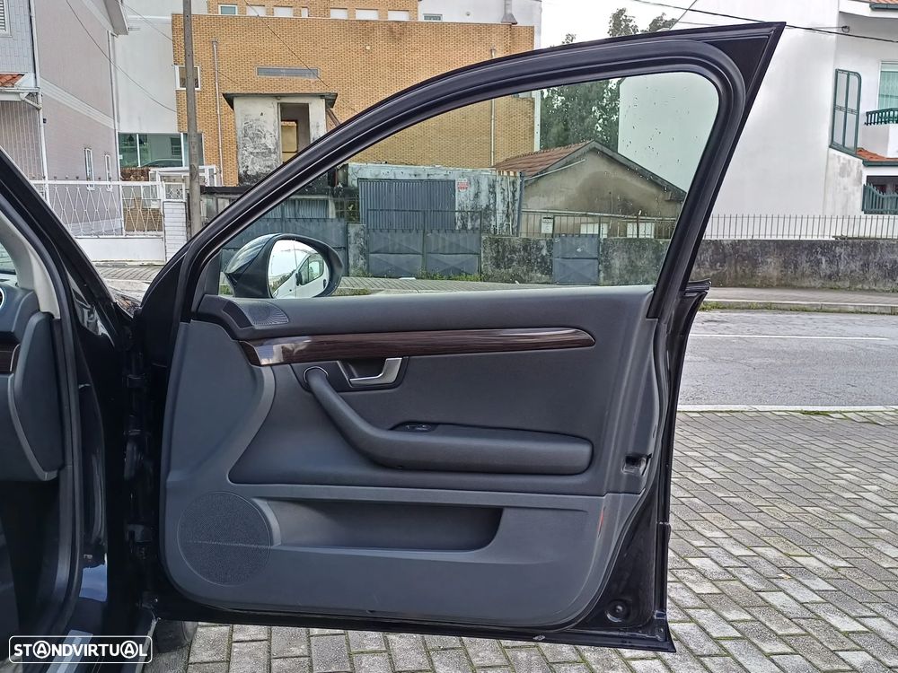 SEAT Exeo 2.0 TDI Style - 33