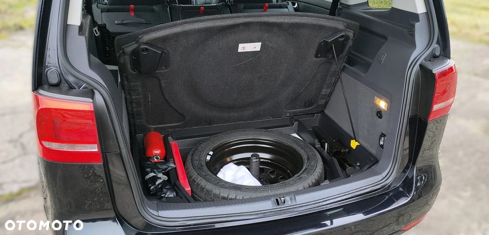 Volkswagen Touran 1.6 TDI DPF Trendline - 26