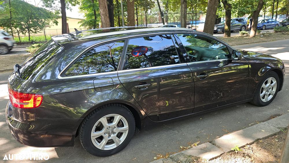 Audi A4 Avant 2.0 TDI Multitronic - 5