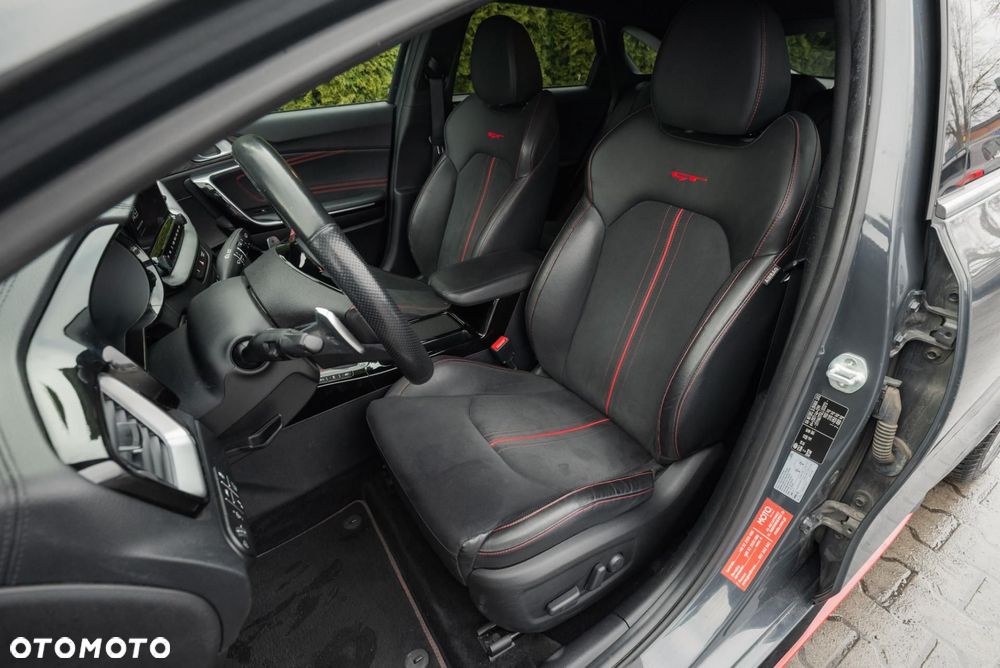 Kia ProCeed 1.6 T-GDI GT DCT - 13