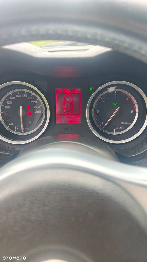 Alfa Romeo 159 2.4JTDM Distinctive - 13