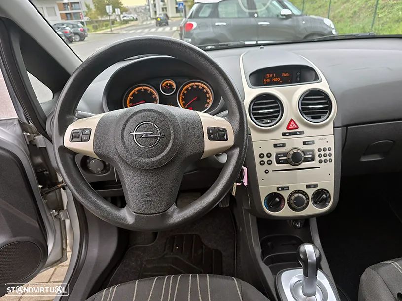 Opel Corsa 1.2 Enjoy Easytronic - 12