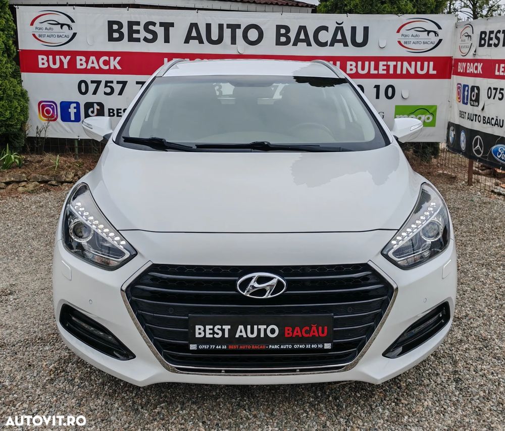 Hyundai i40 Kombi 1.7 CRDi DCT Style - 11