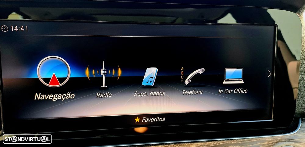 Mercedes-Benz E 300 Bluetec Hybrid Avantgarde - 48