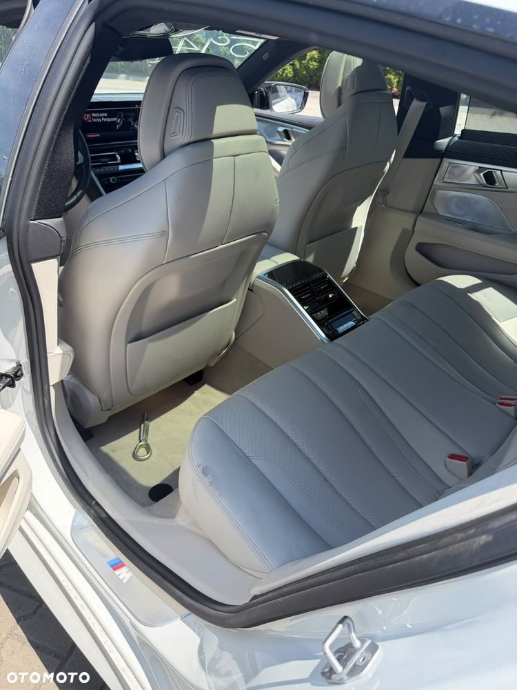 BMW Seria 8 M850i xDrive - 7