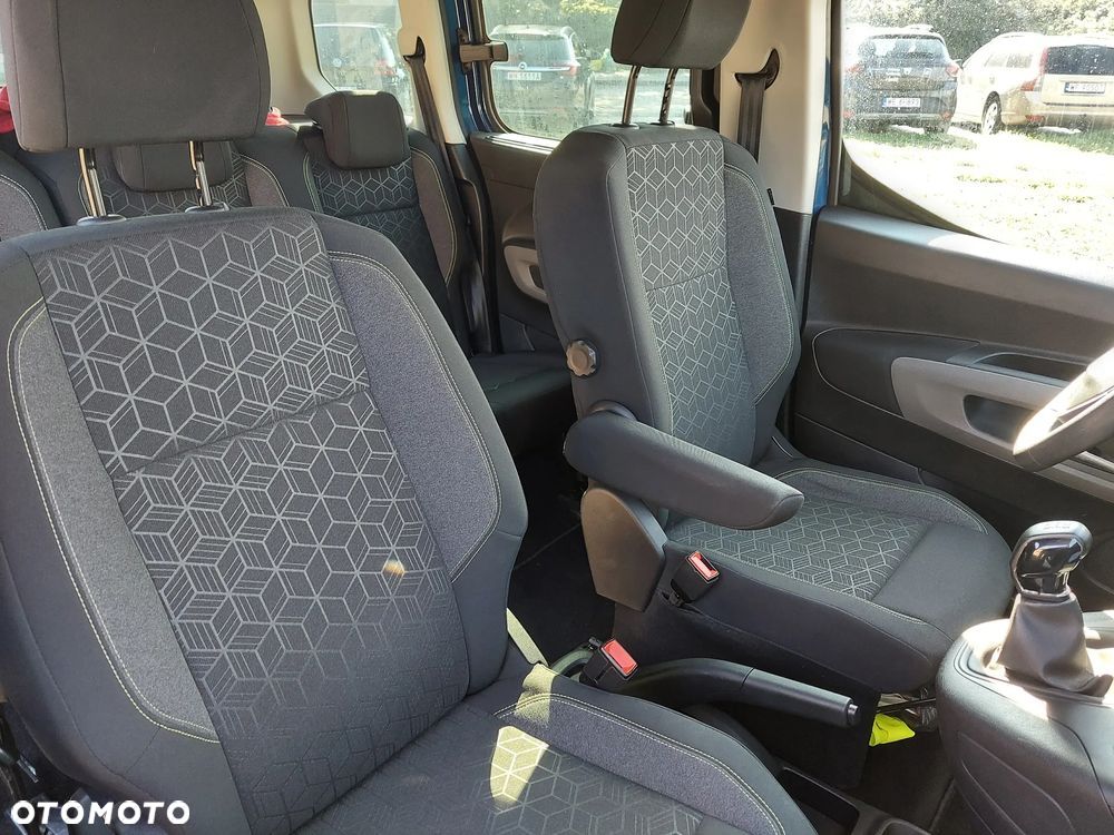Peugeot Rifter 1.5 BlueHDI Active - 14