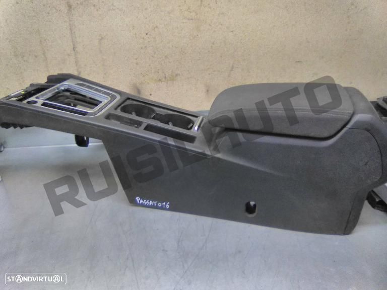 Apoio De Braço  Vw Passat B8 Saloon (3g) [2014_2023] 1.6 Tdi - 1