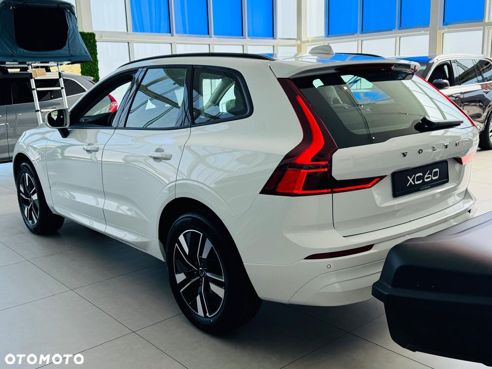 Volvo XC 60 B5 B AWD Core - 3