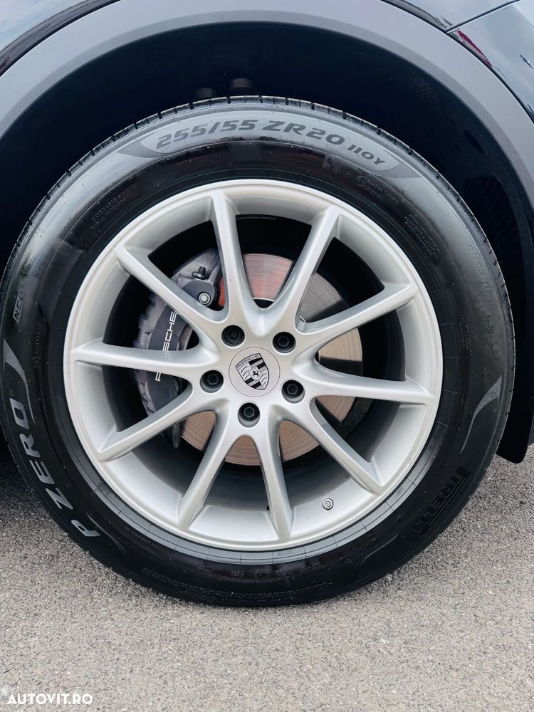 Porsche Cayenne Coupe Black Edition - 14
