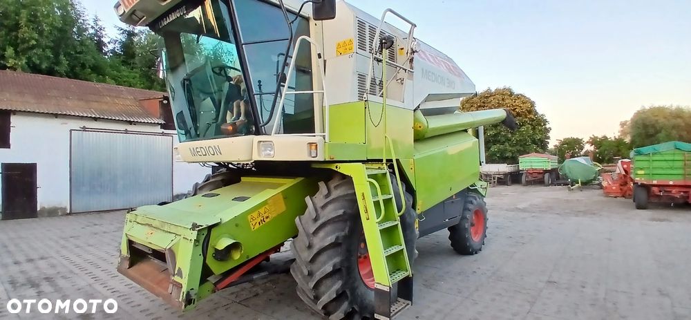 Claas Medion 310 - 5