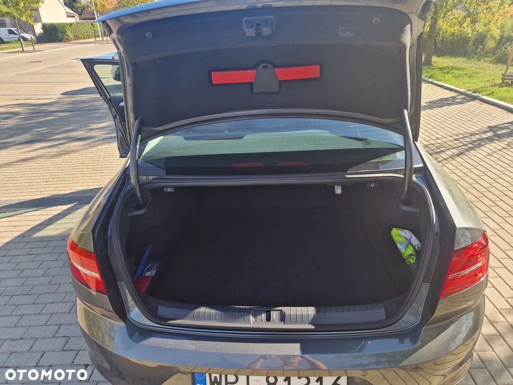 Volkswagen Passat 2.0 TDI BMT Highline DSG - 18