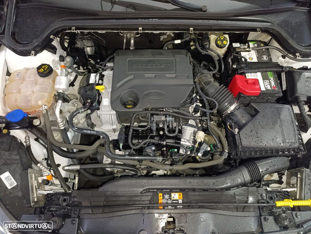Ford Focus 1.0 EcoBoost MHEV ST-Line - 21