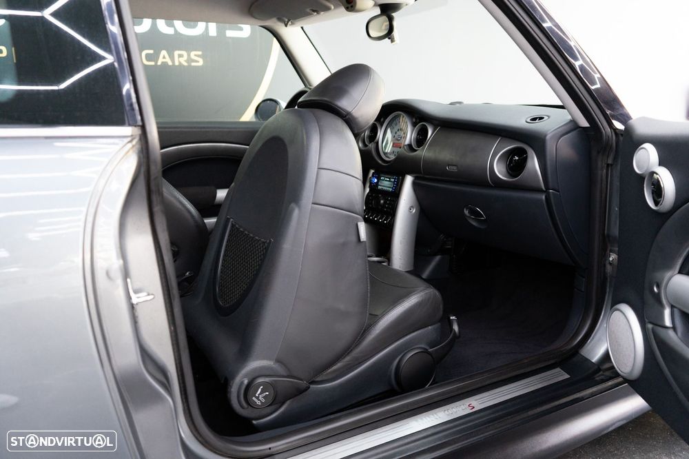 MINI 3 Portas Cooper S - 33