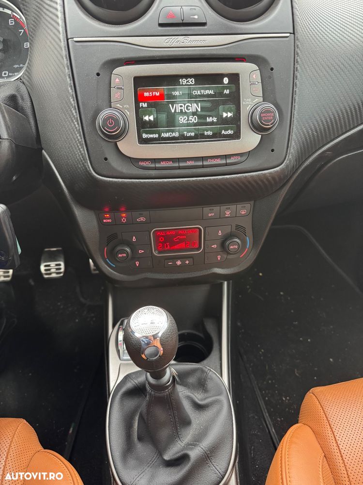 Alfa Romeo Mito - 10
