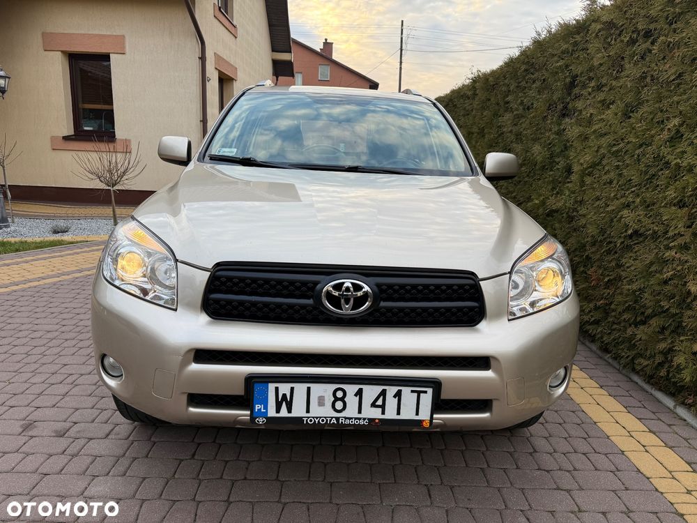 Toyota RAV4 2.0 VVT-i Premium - 8