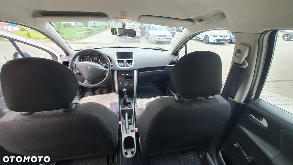 Peugeot 207 1.6 HDi Active - 8