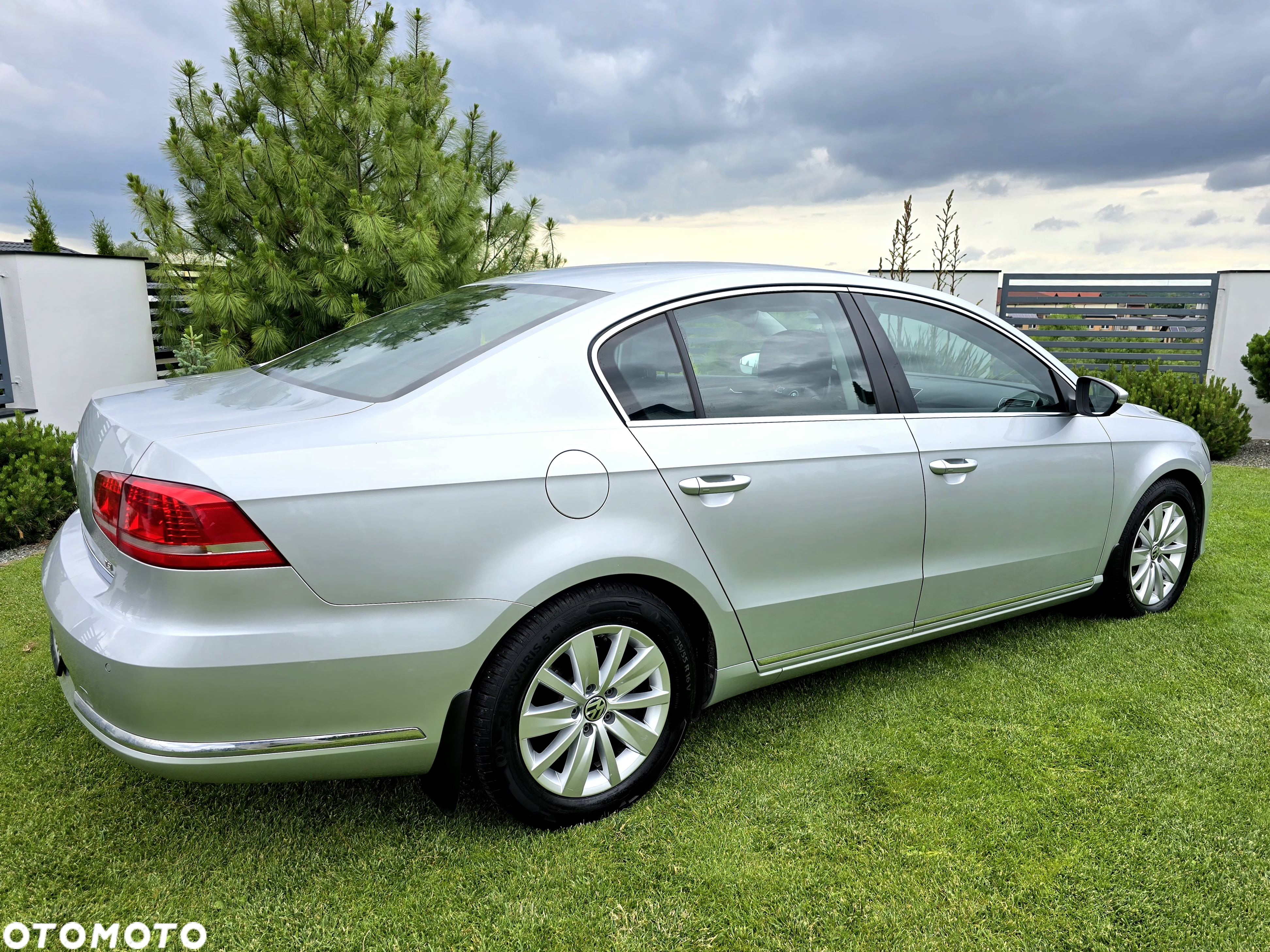 Volkswagen Passat 1.8 TSI Highline - 32