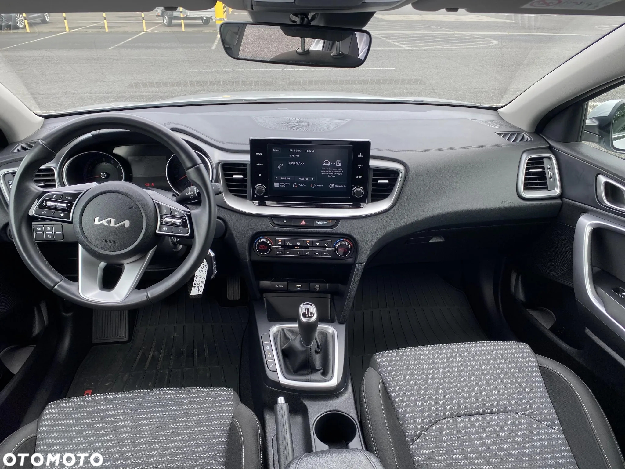 Kia Ceed 1.5 T-GDI M - 16