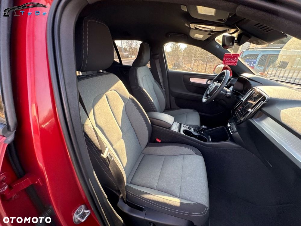 Volvo XC 40 B5 B AWD Geartronic Inscription - 36