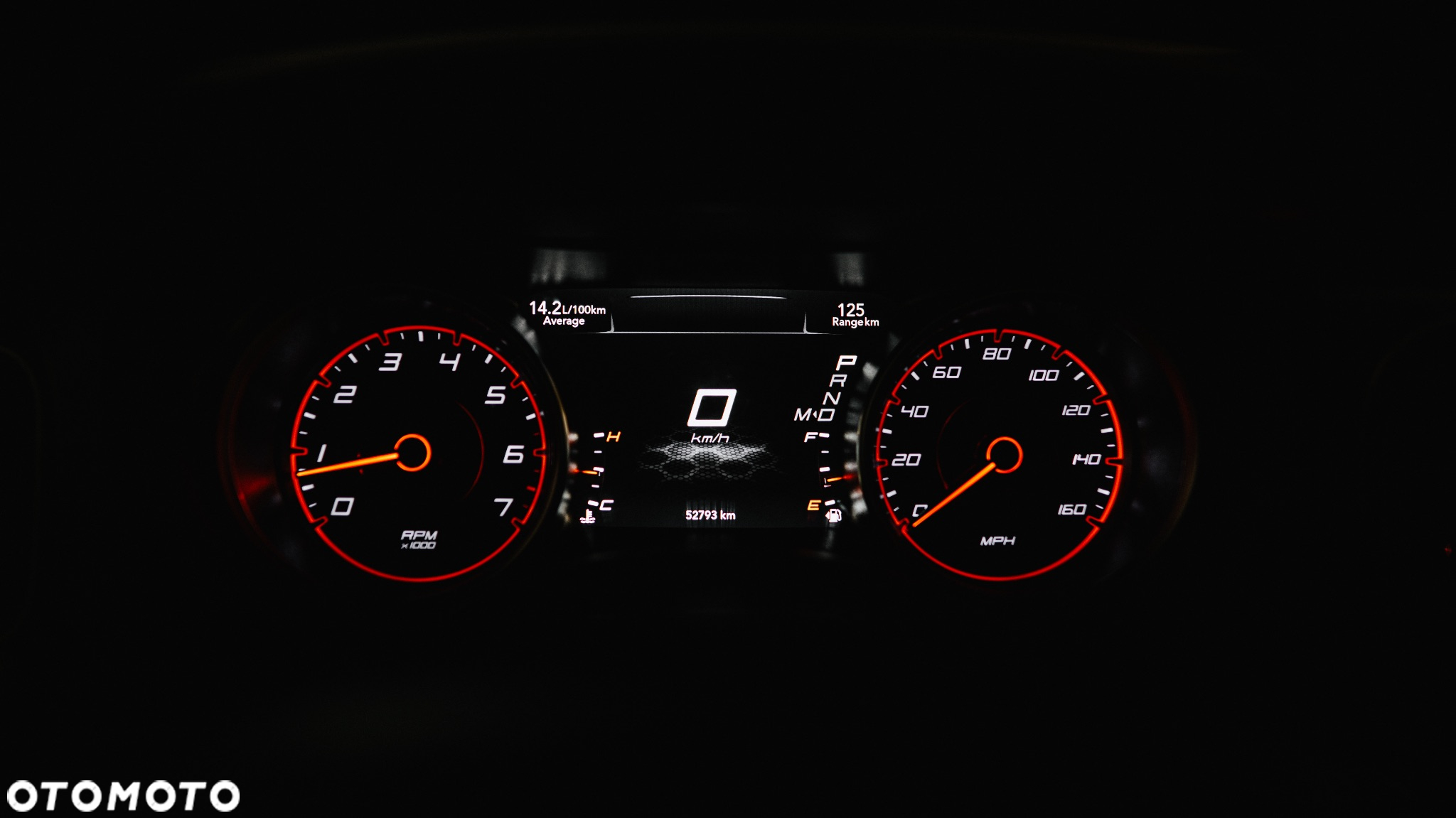 Dodge Charger 5.7 R/T - 18