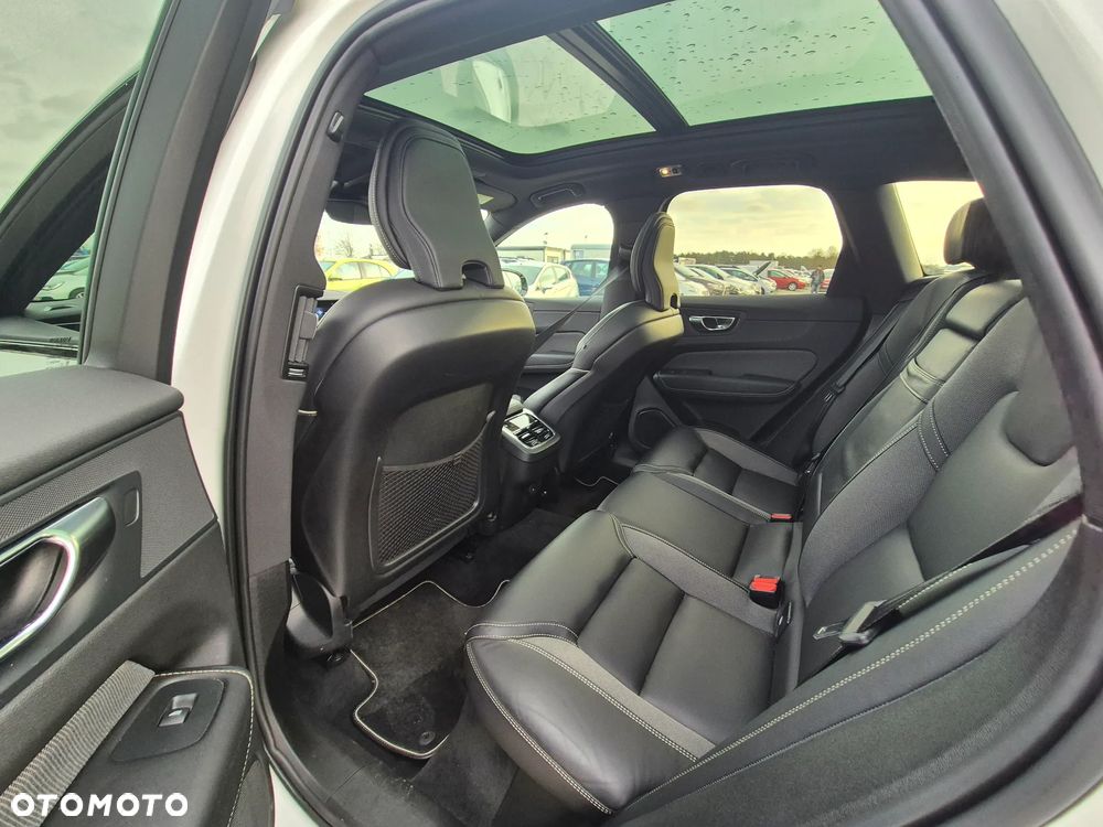 Volvo XC 60 B4 D Geartronic RDesign - 9