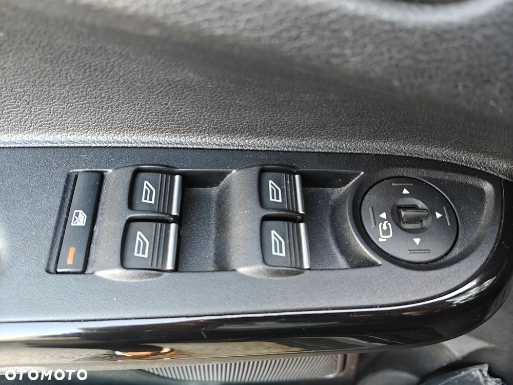 Ford B-MAX - 13