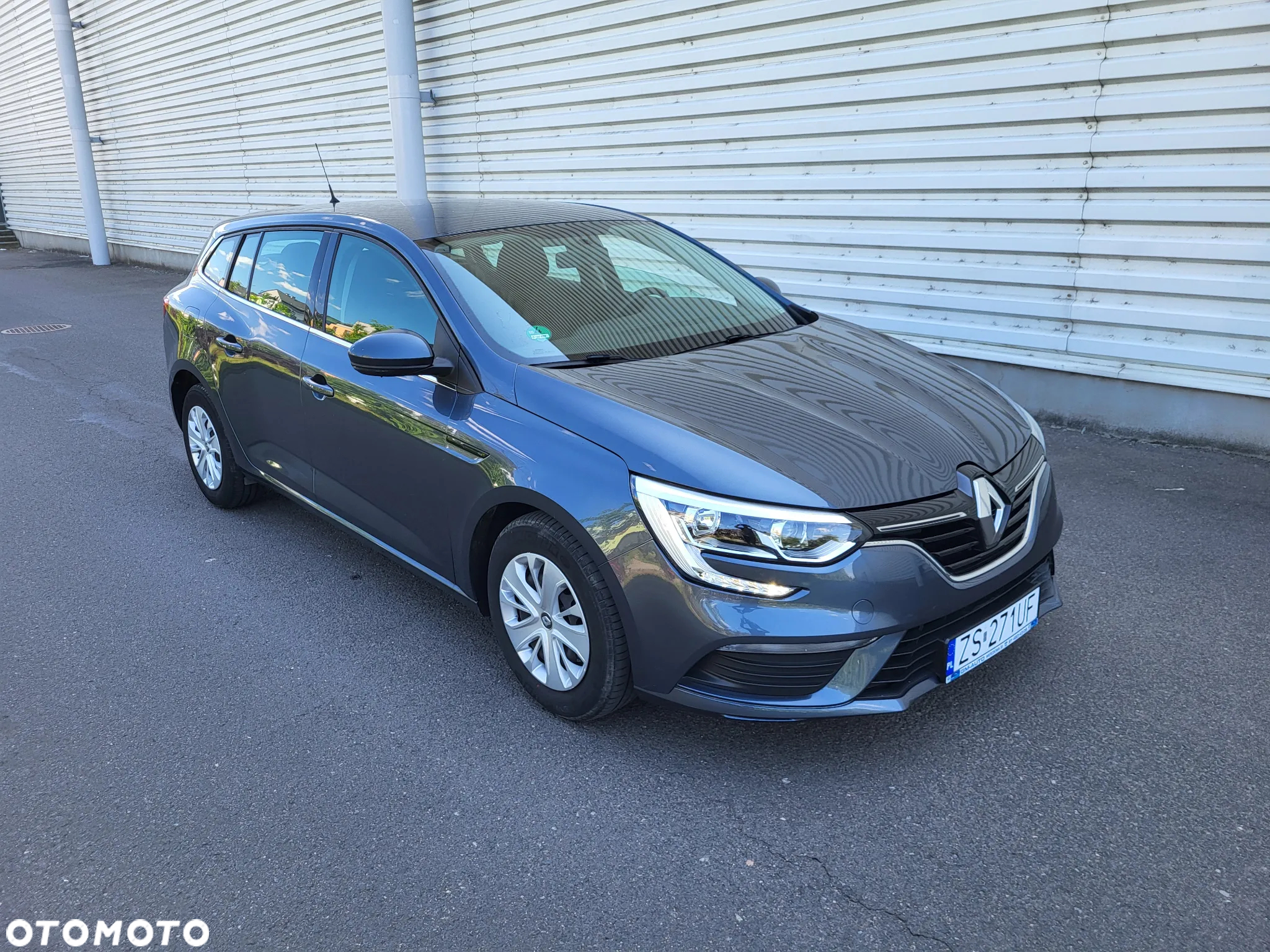 Renault Megane ENERGY TCe 100 LIFE - 2