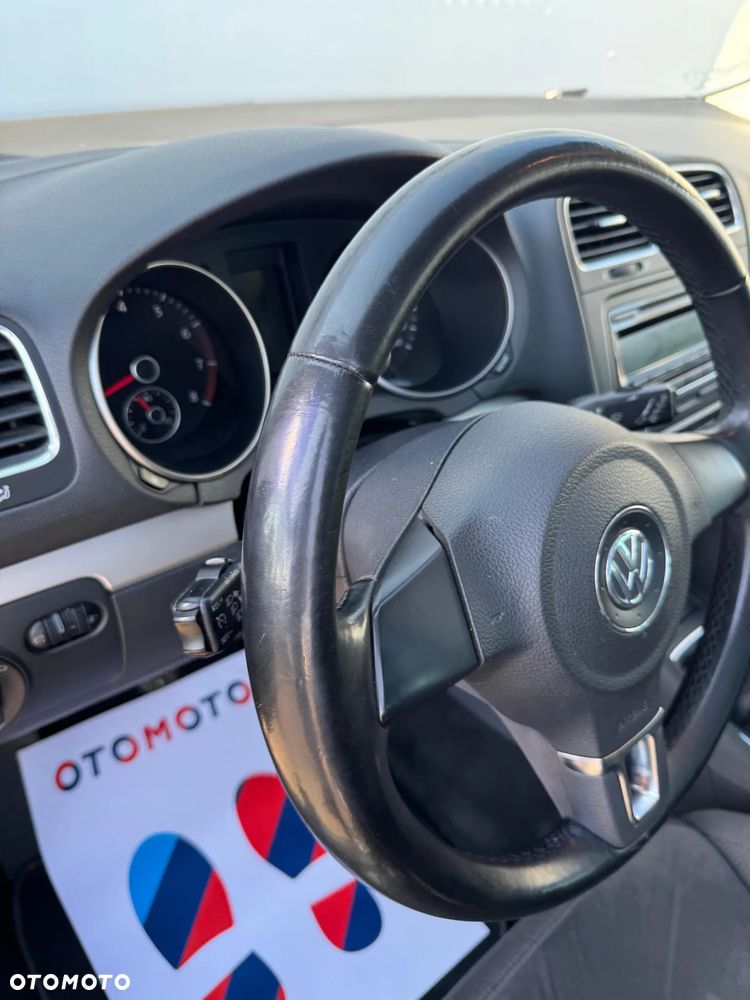 Volkswagen Golf - 5