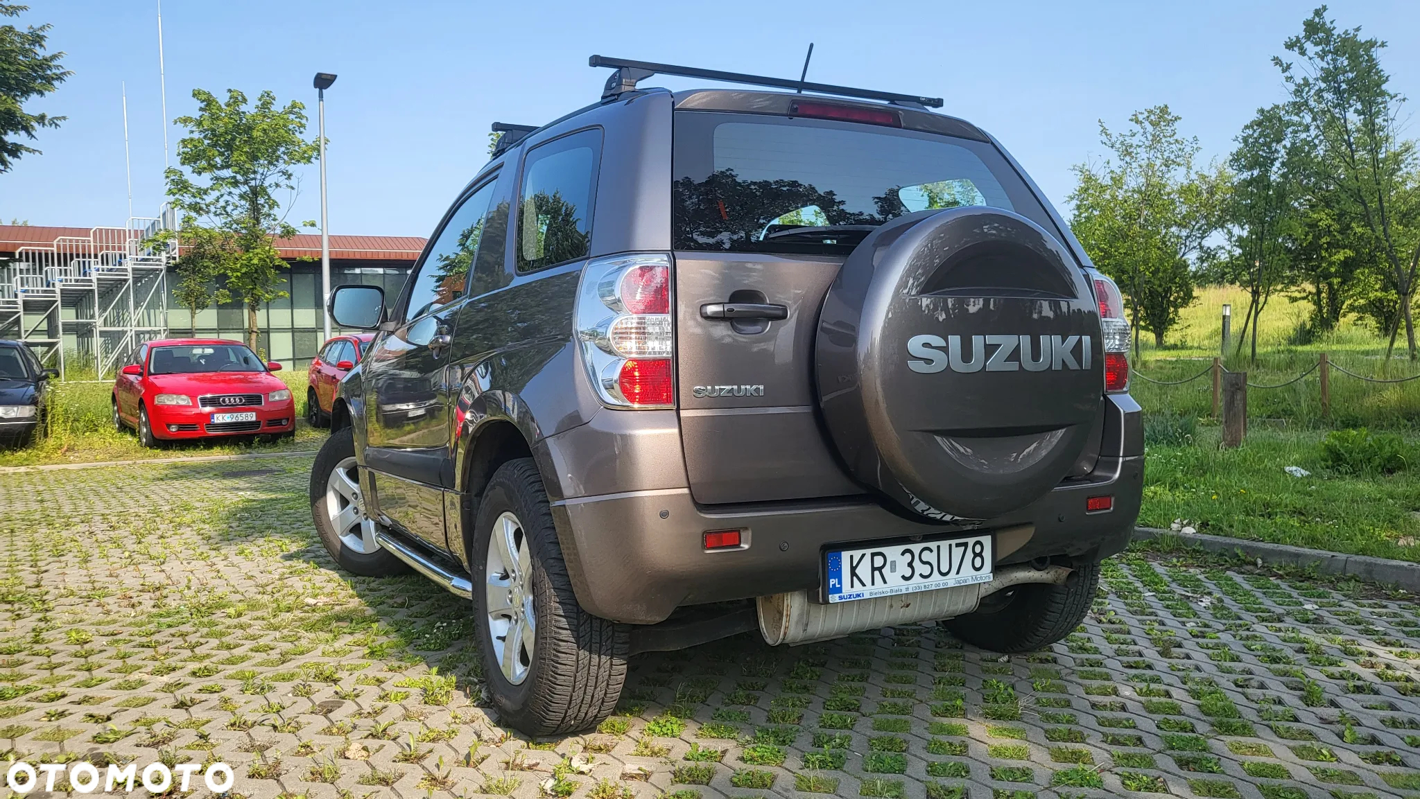 Suzuki Grand Vitara 2.4 Premium - 8