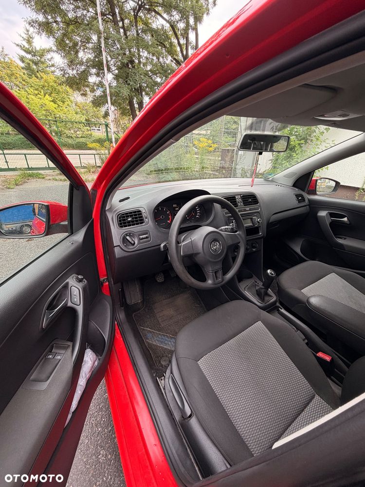 Volkswagen Polo - 13