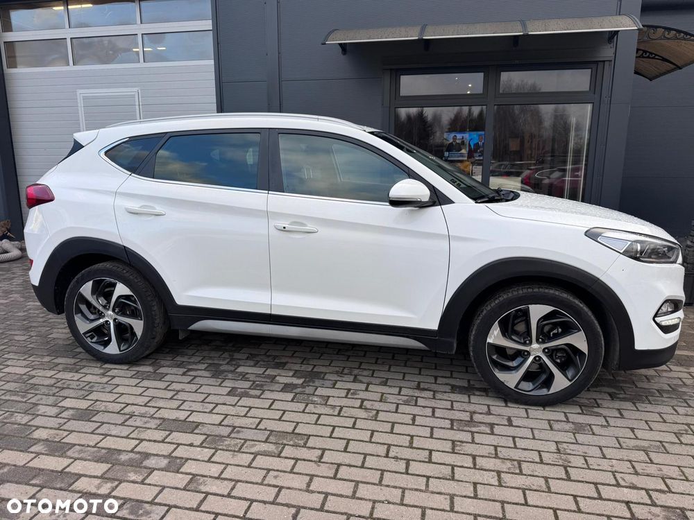 Hyundai Tucson blue 1.7 CRDi 2WD DCT Premium - 10