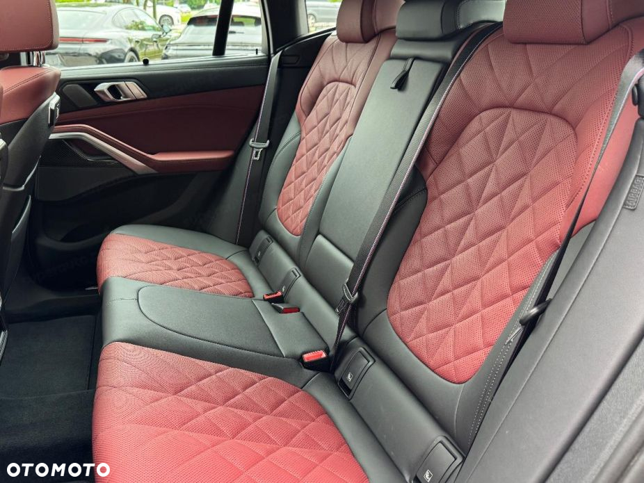 BMW X6 - 12