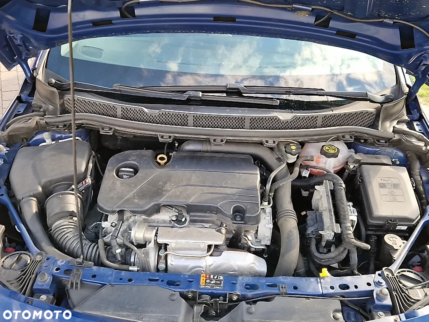 Opel Astra V 1.4 T Dynamic S&S - 37
