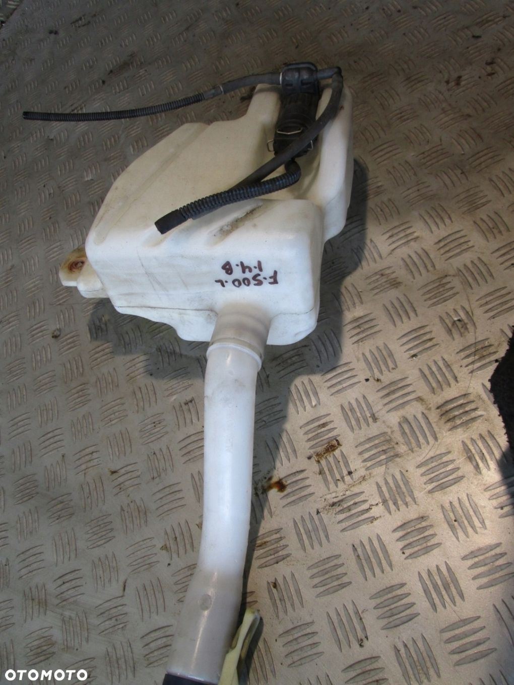 ZBIORNIK PŁYNU SPRYSKIWACZY FIAT 500L 51883639 - 1